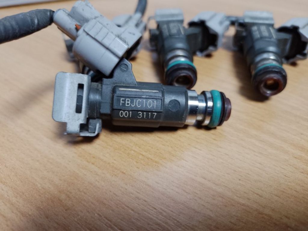 16600AE060 | Форсунка паливна NISSAN X-TRAIL T30 01-07 - Фото 4