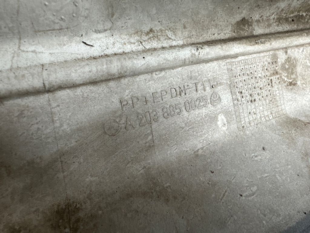 A 203 885 00 25 | Бампер передний MERCEDES C-CLASS W203 00-07 - Фото 8