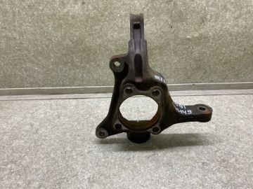 Кулак поворотний прав. SUBARU FORESTER 12-19