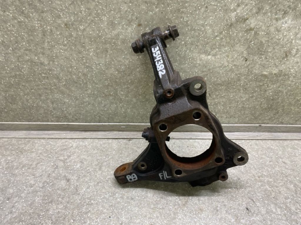 28313XA01A | Кулак поворотний лів. SUBARU TRIBECA B9 05-07