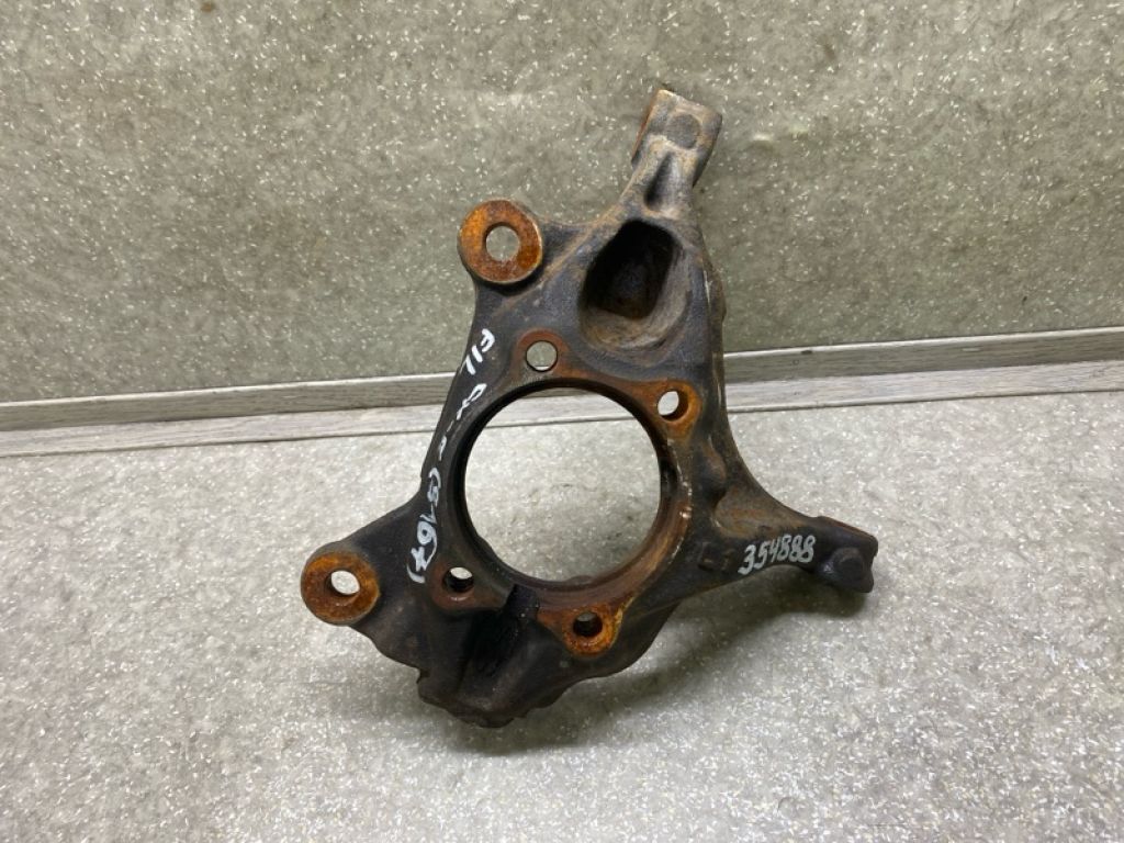 KB7W-33-031 | Кулак поворотний лів. MAZDA CX-5 (KF) 16-21
