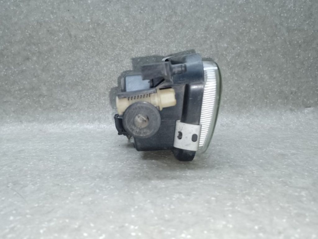 A 215 820 05 56 | Противотуманная фара лев. MERCEDES C-CLASS W203 00-07 - Фото 4