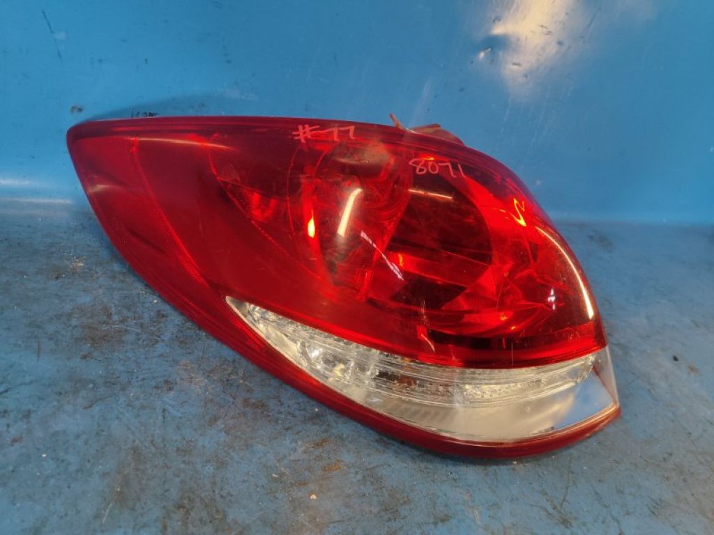 92401-2V010 | Фонарь наружный лев. HYUNDAI VELOSTER 11-18 - Фото 2