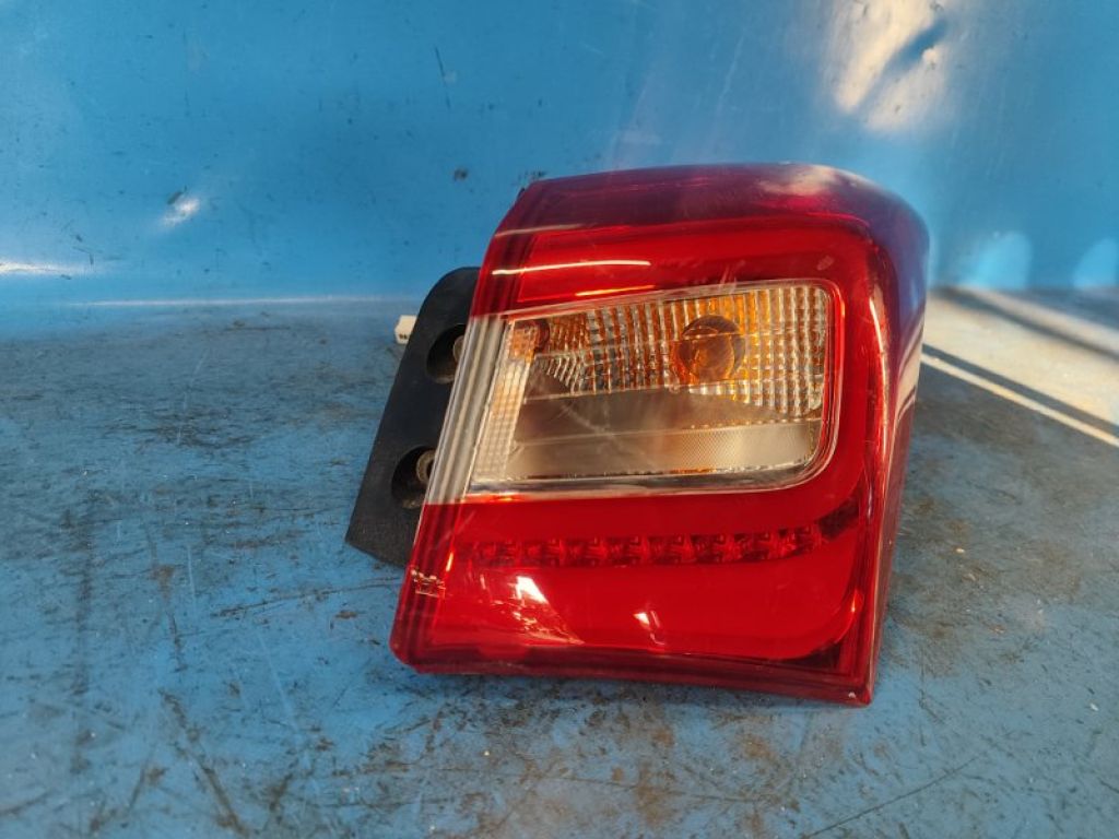 92402-A5120 | Фонарь наружный прав. HYUNDAI ELANTRA GD 12-17 - Фото 2