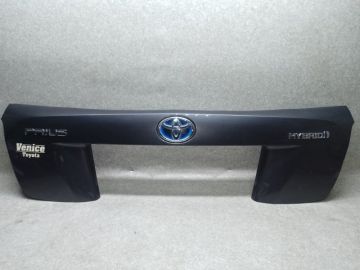 Накладка крышки багажника TOYOTA PRIUS 16-
