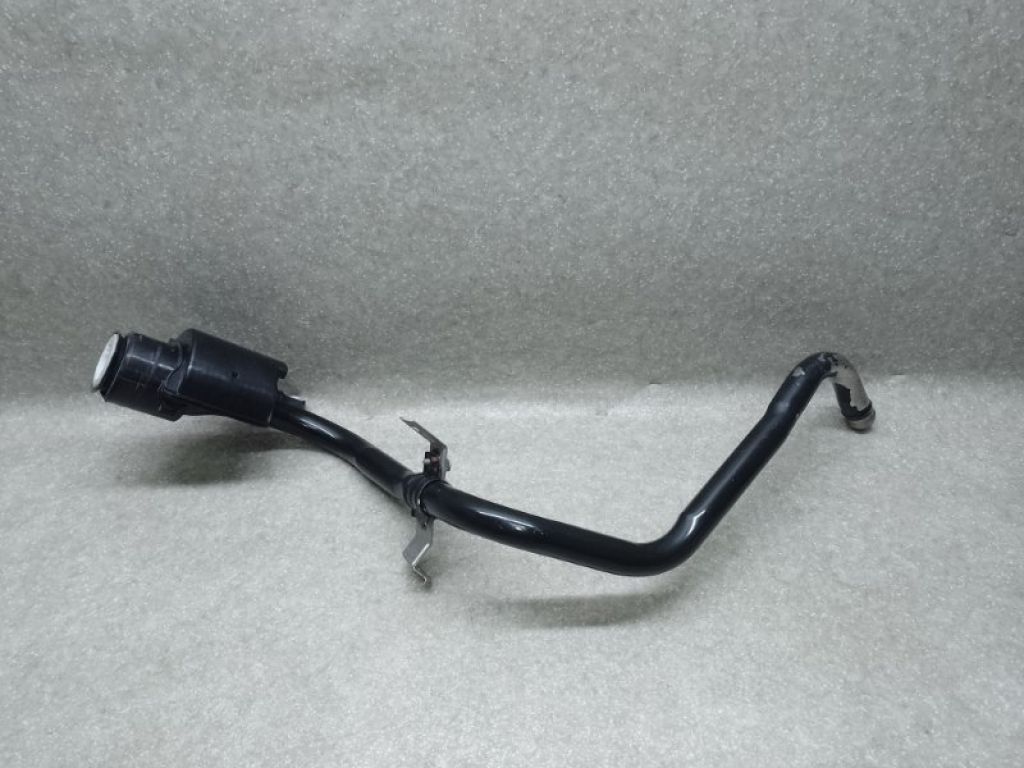 77201-47170 | Горловина паливного бака TOYOTA PRIUS 16-