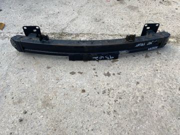 Підсилювач переднього бампера HYUNDAI ELANTRA MD 10-15 Підсилювач переднього бампера HYUNDAI ELANTRA MD 10-15