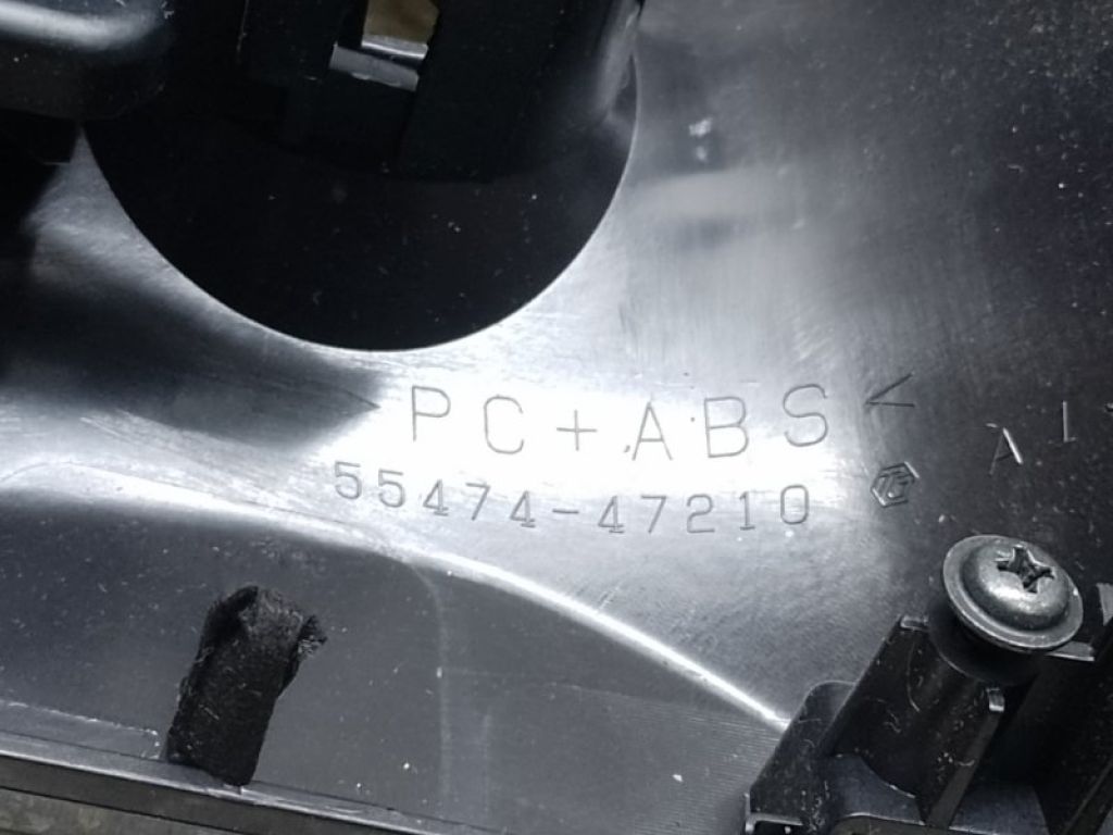 55405-47130-C0 | Накладка торпедо под магнитолу TOYOTA PRIUS 16- - Фото 7