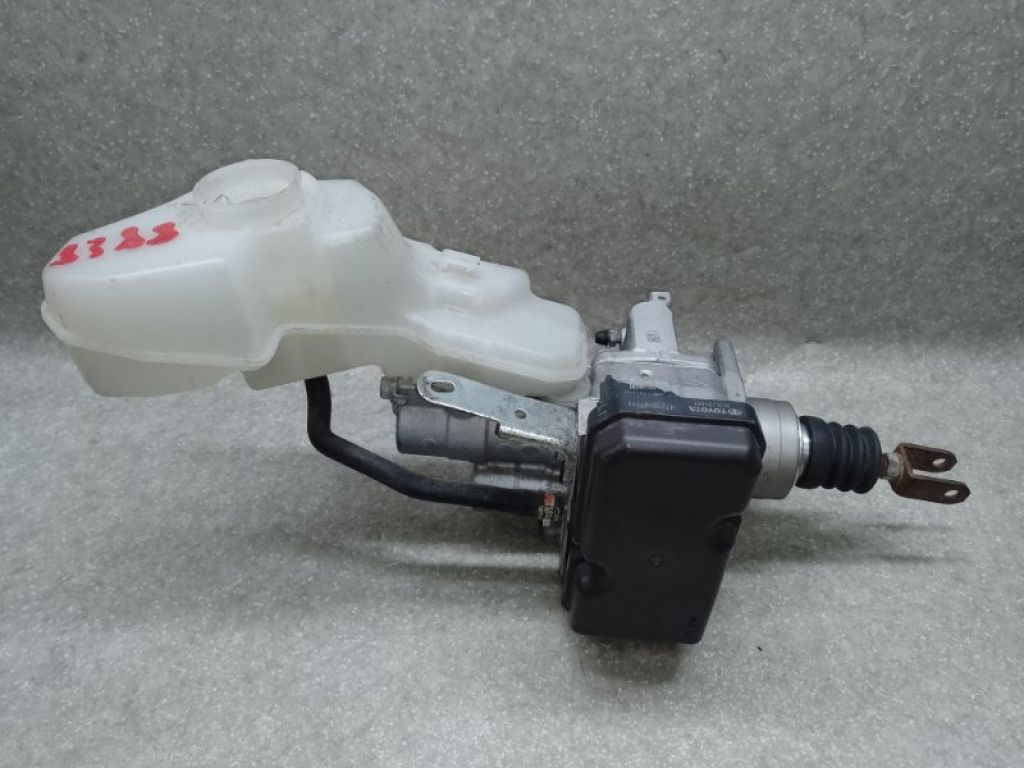 47050-47551 | Главный тормозной цилиндр TOYOTA PRIUS 16- - Фото 2