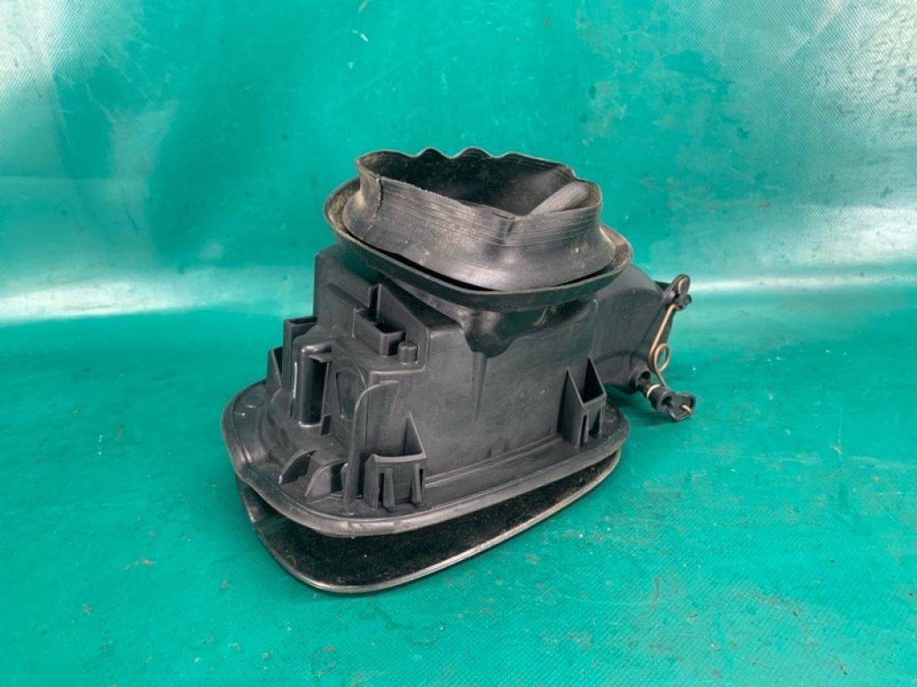 DG9Z-54405A26-A | Лючок паливного бака FORD FUSION 14- - Фото 4