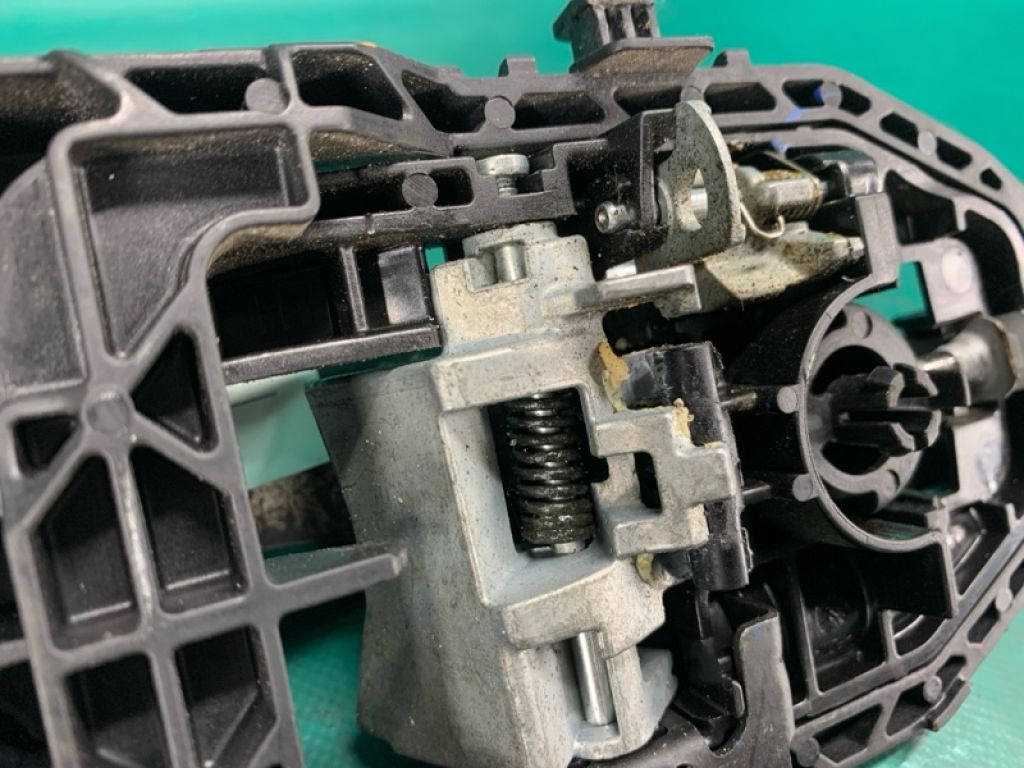 DS7Z-5422405-AAPTM | Ручка двери наружная задн. лев. FORD FUSION 14- - Фото 8