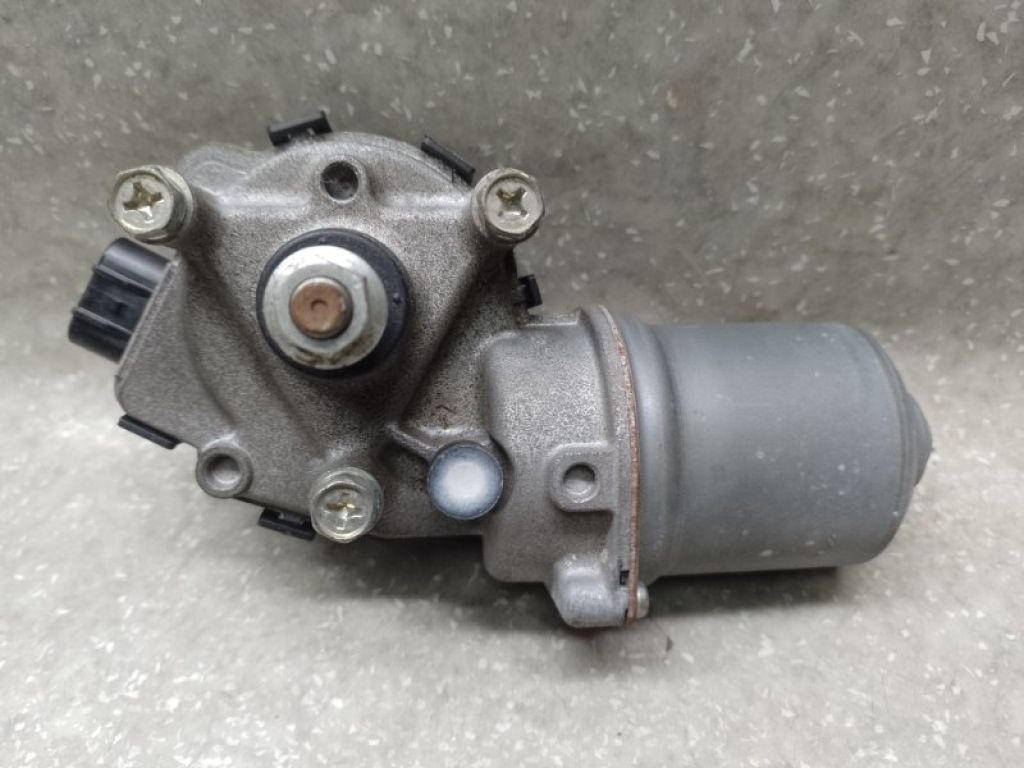 85110-47290 | Моторчик стеклоочистителя передн. TOYOTA PRIUS 16-