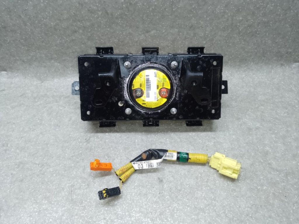 73960-47100 | Подушка безпеки пасажира TOYOTA PRIUS 16-