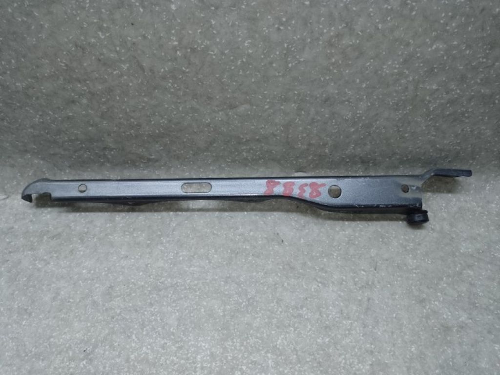 53217-47030 | Кронштейн замка капота TOYOTA PRIUS 16- - Фото 3