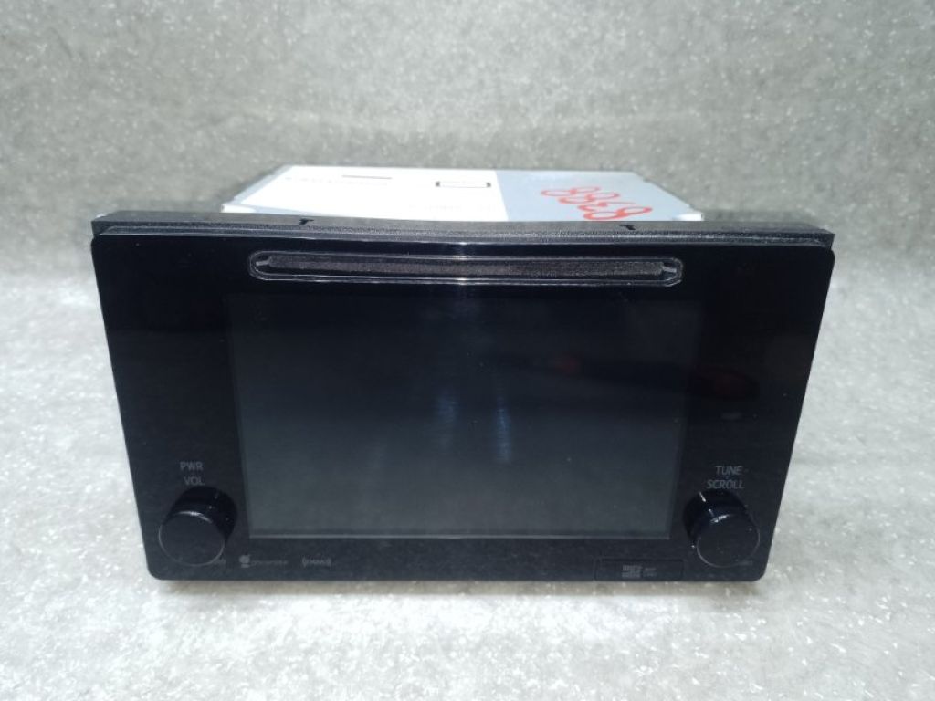 86804-47330 | Магнитола TOYOTA PRIUS 16-