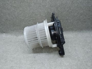 Моторчик печки TOYOTA PRIUS 16-