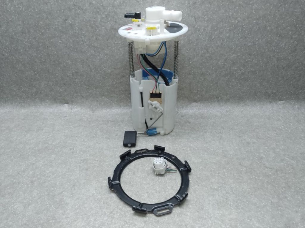 77020-47130 | паливний насос TOYOTA PRIUS 16-