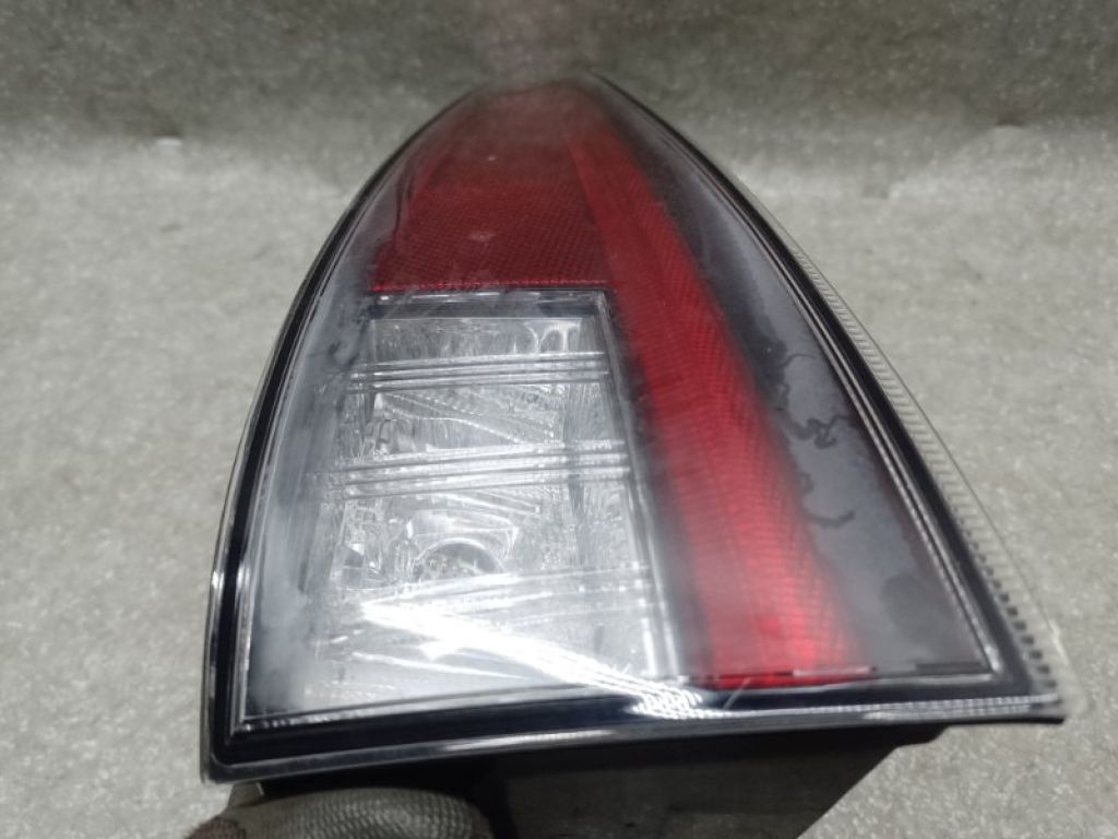 81581-47020 | Фонарь наружный прав. TOYOTA PRIUS 16- - Фото 4