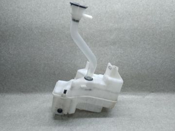 Бачок омивача передн. TOYOTA PRIUS 16-