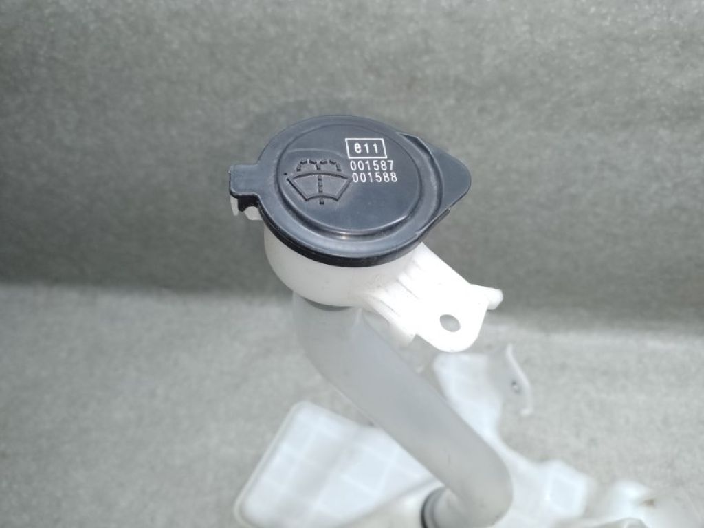 85315-47160 | Бачок омивача передн. TOYOTA PRIUS 16- - Фото 6