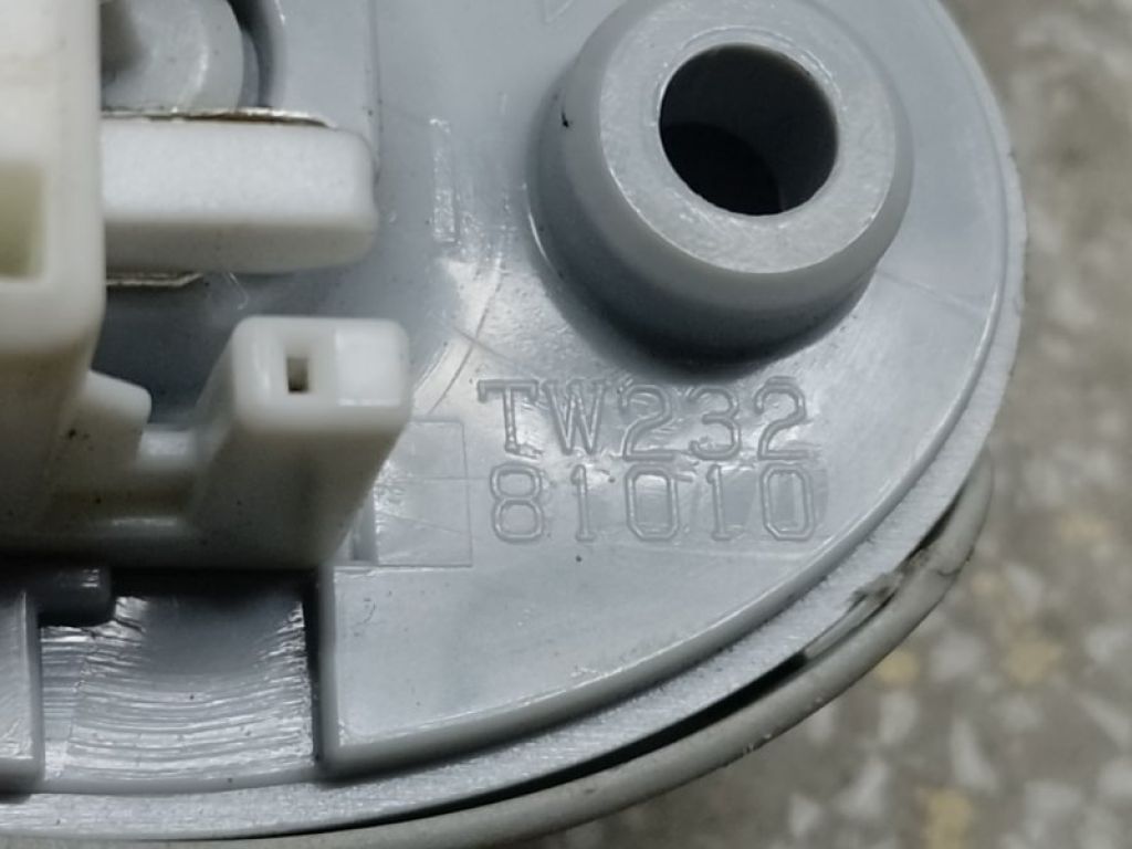 74310-47360-B0 | Козирок сонцезахисний прав. TOYOTA PRIUS 16- - Фото 3