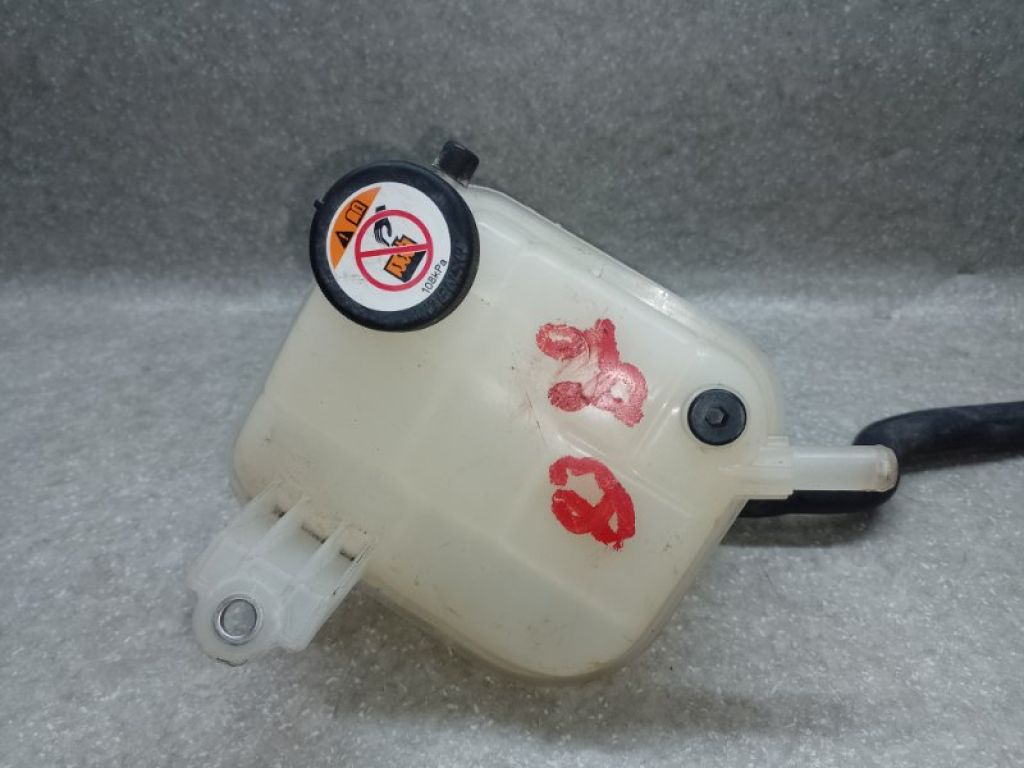 164A2-37012 | Бачок розширювальний TOYOTA PRIUS 16- - Фото 4