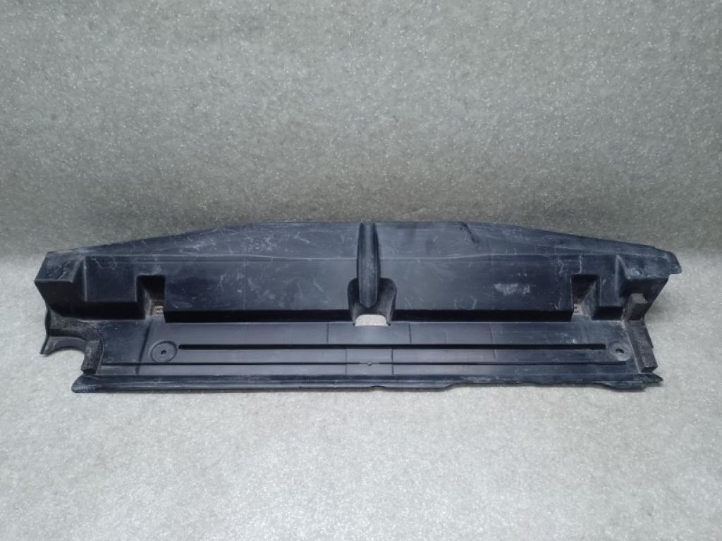 16592-37010 | Дефлектор радіатора TOYOTA PRIUS 16-