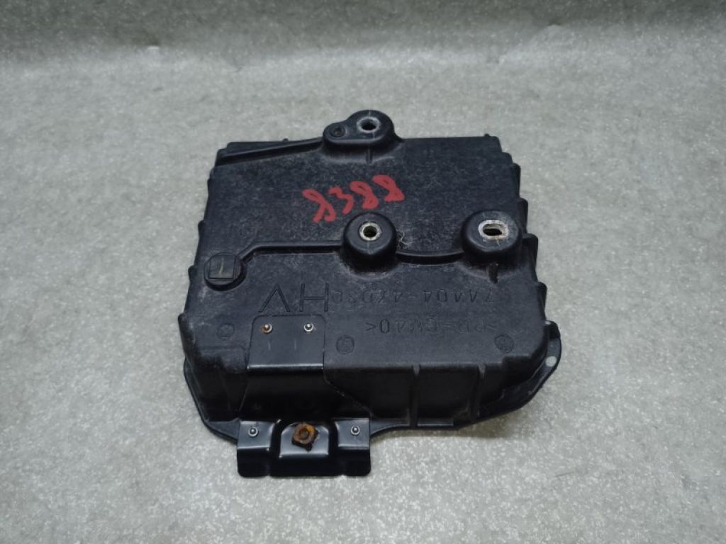 74404-47030 | Полка аккумулятора TOYOTA PRIUS 16- - Фото 2