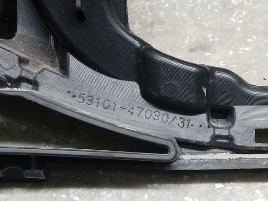 53101-47031 | Кронштейн решетки радиатора TOYOTA PRIUS 16- - Фото 3