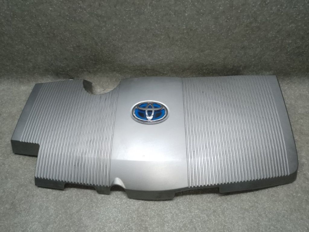 12601-37010 | Накладка двигателя декоративная TOYOTA PRIUS 16-
