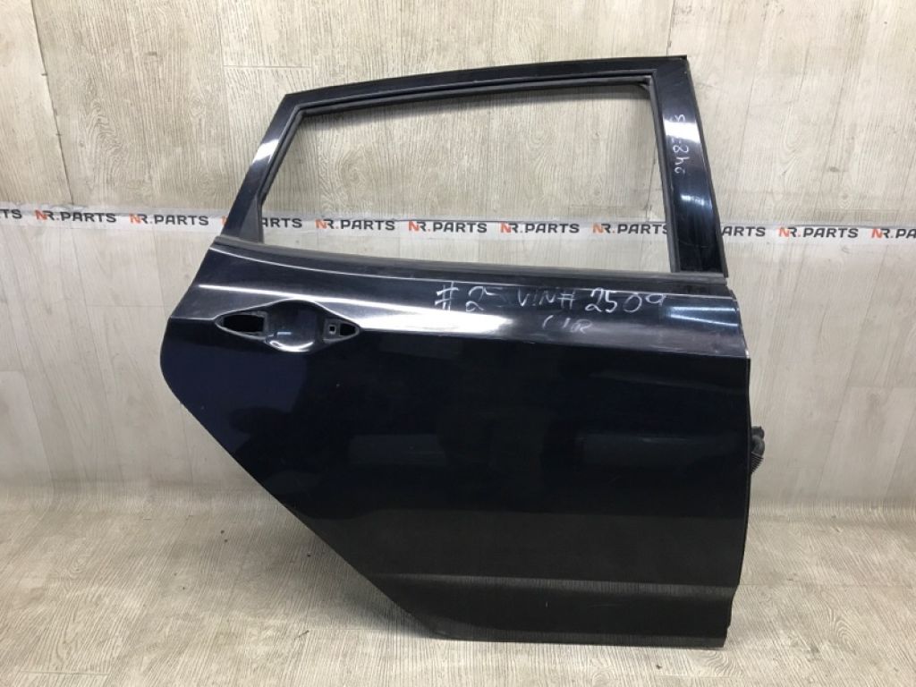 77004-1R461 | Двері задн. прав. HYUNDAI ACCENT RB 10-