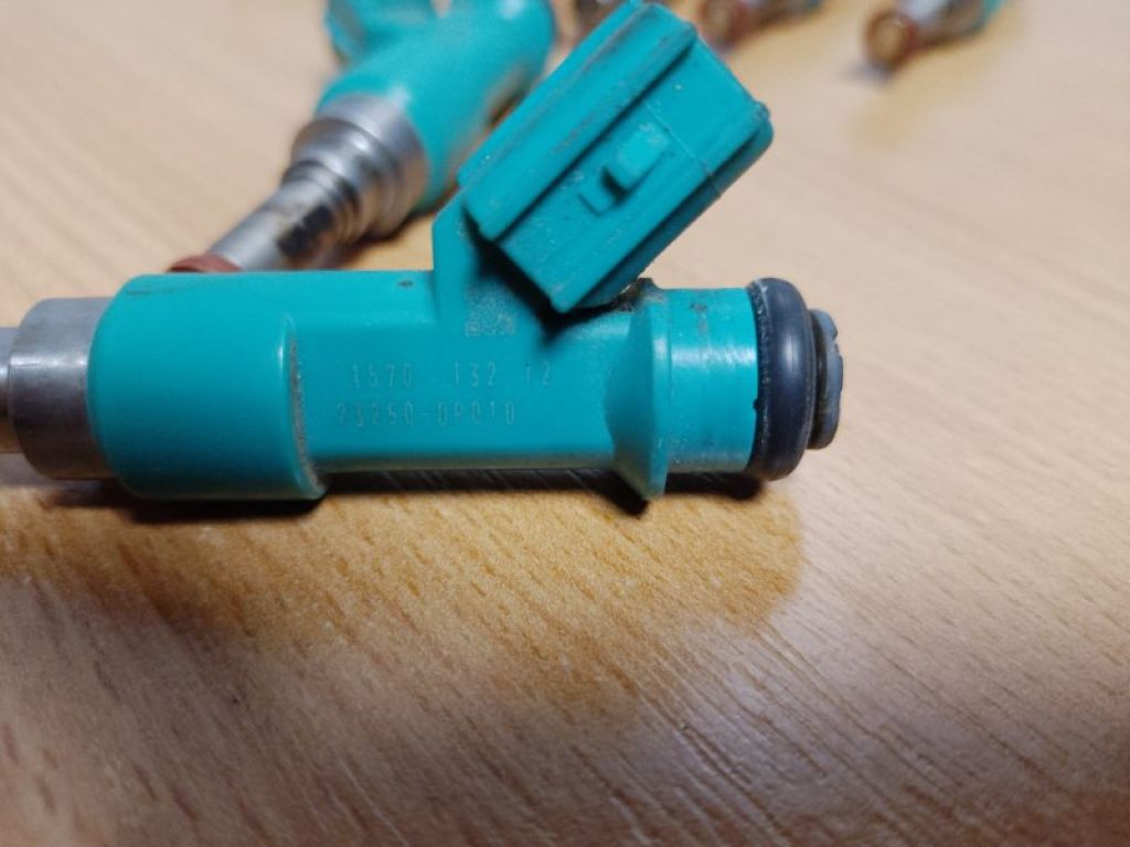 23209-31050 | Форсунка паливна TOYOTA CAMRY 40 06-11 - Фото 4