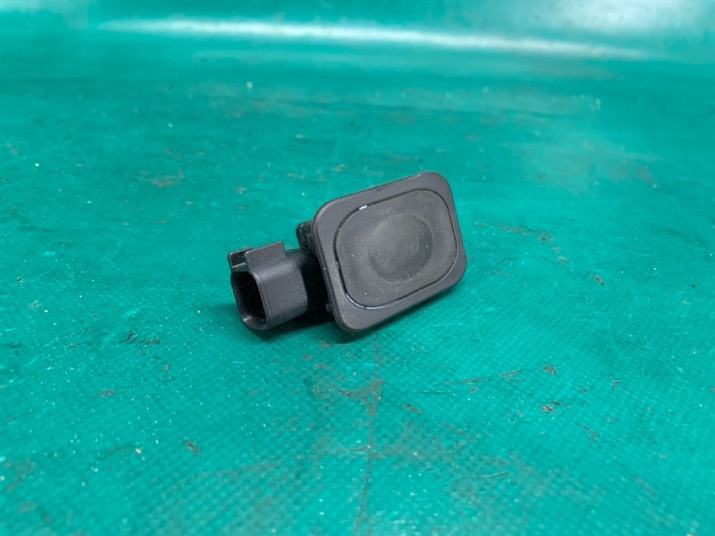 1L2Z-14018-AC | Кнопка відкриття багажника зовнішня FORD FUSION 14-