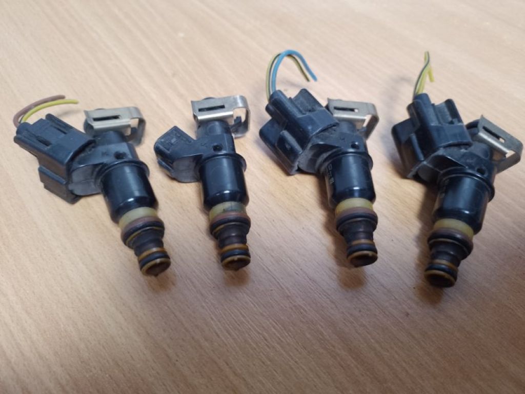 Форсунка паливна HONDA ACCORD CL7 / TSX 03-08