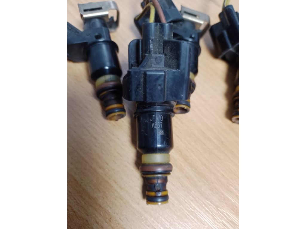 Форсунка паливна HONDA ACCORD CL7 / TSX 03-08 - Фото 4