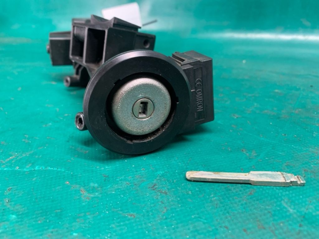 DG9Z-3511-C | Замок запалювання FORD FUSION 14- - Фото 2