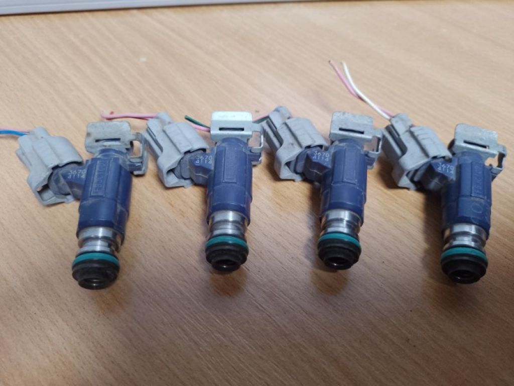 Форсунка паливна NISSAN PRIMERA P-12 01-07