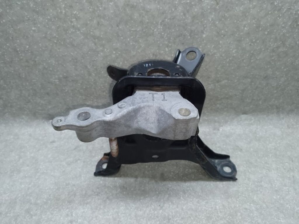 12305-37340 | Подушка двигателя прав. TOYOTA PRIUS 16-