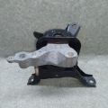 12305-37340 | Подушка двигателя прав. TOYOTA PRIUS 16-