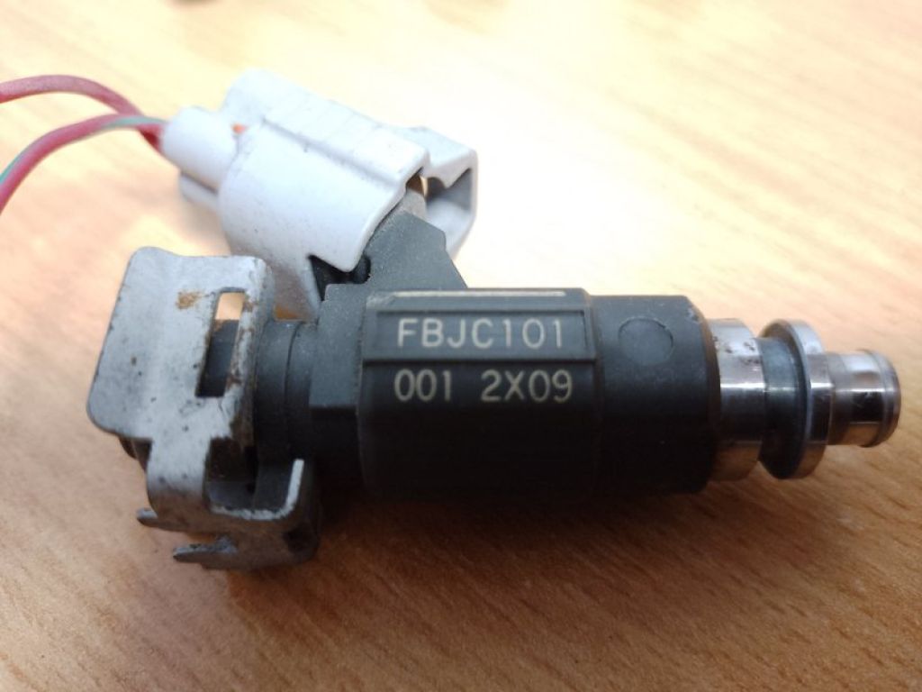 Форсунка паливна NISSAN MURANO Z50 02-07 - Фото 4