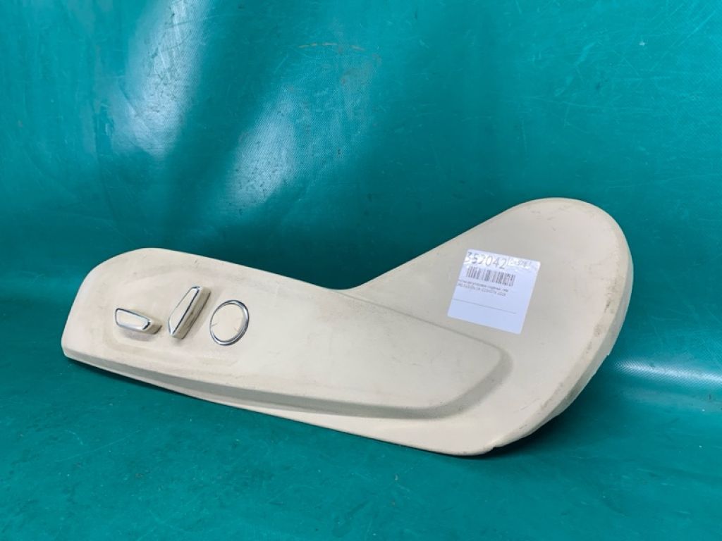 DG9Z-14A701-ABB | Кнопка регулювання сидіння лів. FORD FUSION 14- - Фото 2