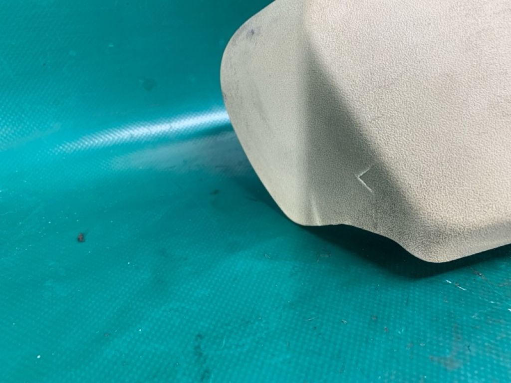 DG9Z-14A701-ABB | Кнопка регулювання сидіння лів. FORD FUSION 14- - Фото 4