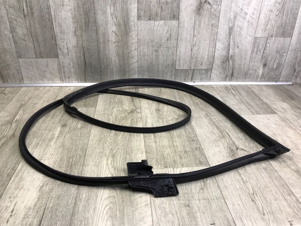 80831-6RA1A | Ущільнювач дверей передн. лів. NISSAN X-TRAIL/ROGUE T33 20- - Фото 2