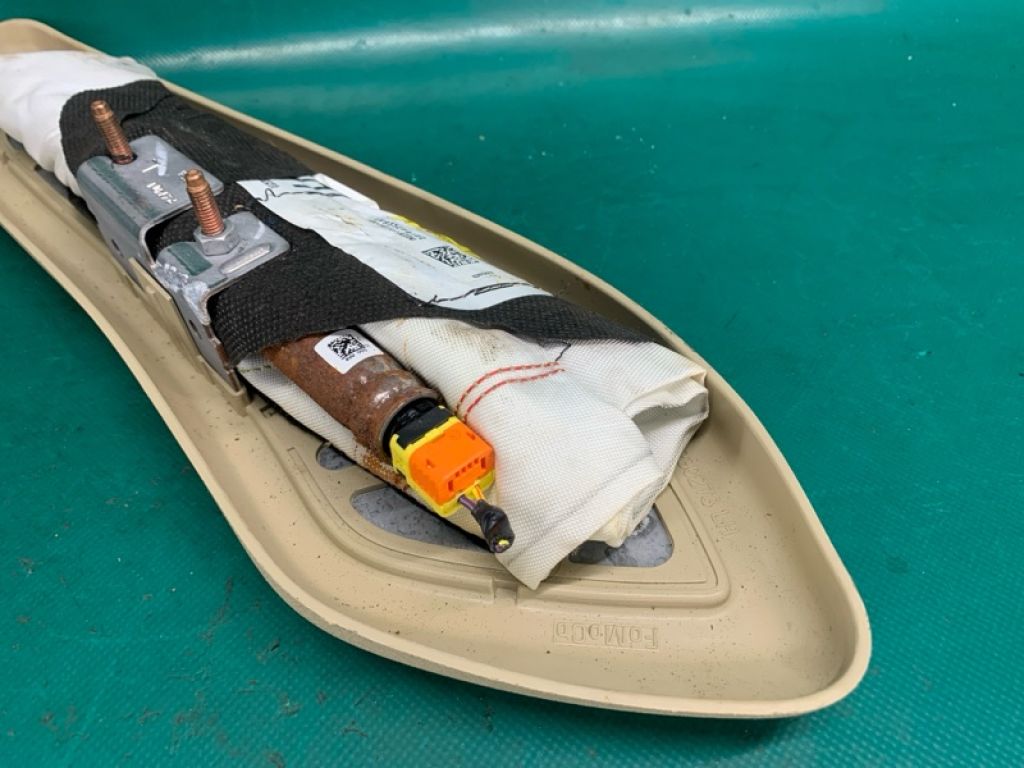 DG9Z-54611D11-AB | Подушка безпеки в сидінні лів. FORD FUSION 14- - Фото 3