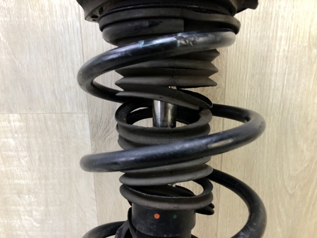 39040194 | Амортизатор передн. прав. CHEVROLET CRUZE 15- - Фото 9