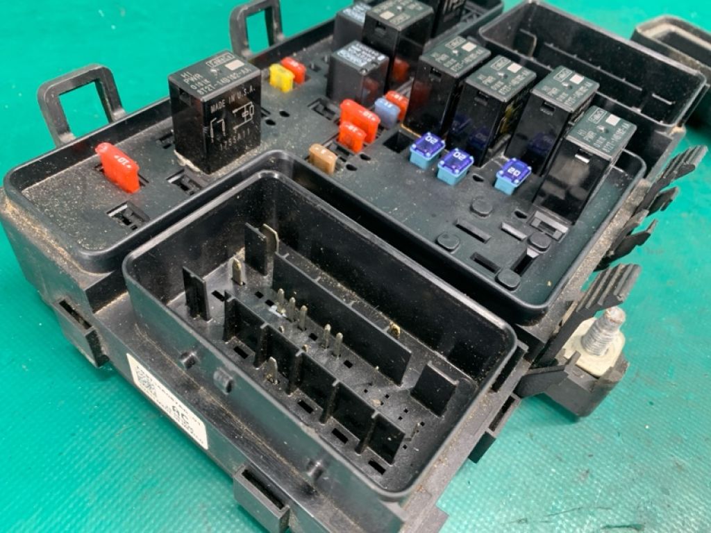 FG9Z-14A068-Z | Блок запобіжників моторний відсік FORD FUSION 14- - Фото 2