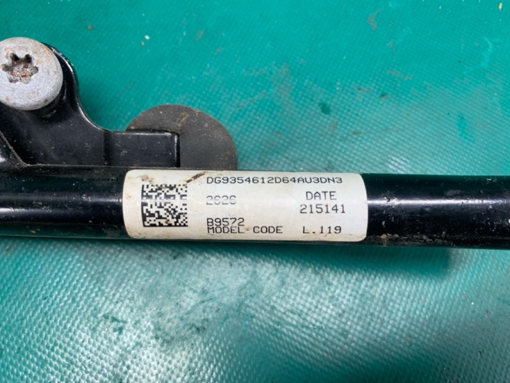 DG9Z-54611B08-AJ | Ремінь безпеки передн. прав. FORD FUSION 14- - Фото 2