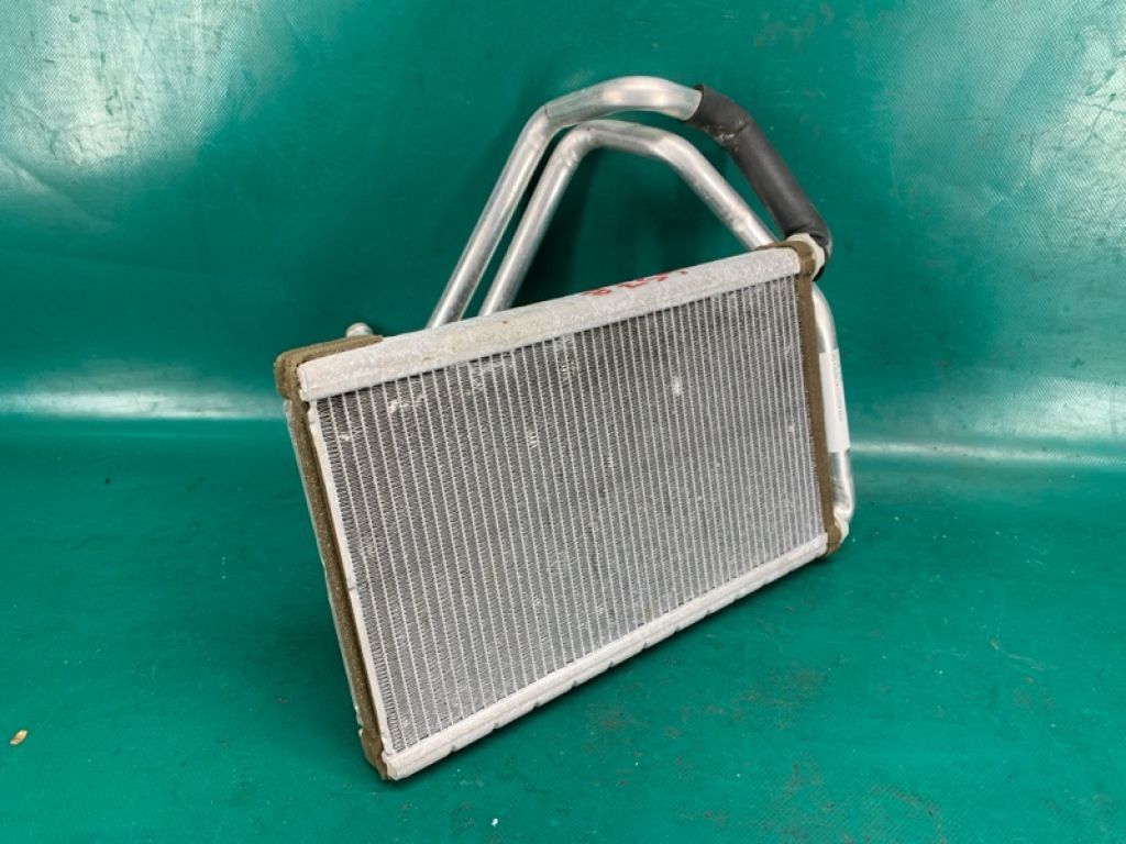 DG9Z-18476-A | Радіатор пічки FORD FUSION 14- - Фото 2