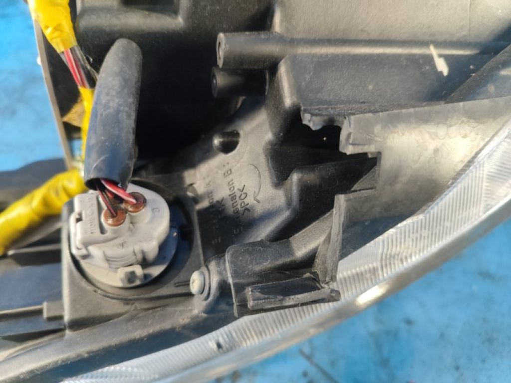 BBM6-51-041F | Фара лів. MAZDA 3 BL 09-13 - Фото 8