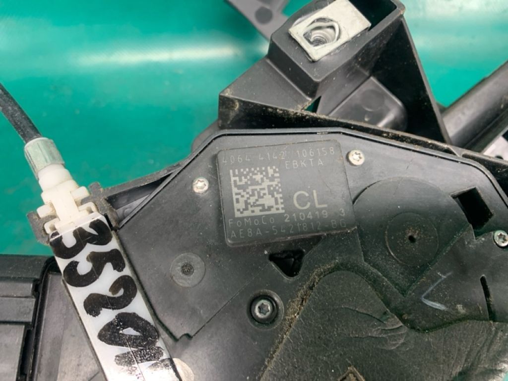 BE8Z-5421812-B | Замок двері передн. прав. FORD FUSION 14- - Фото 2